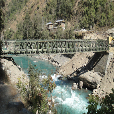 O exército pré-fabricado Bailey Bridge Single Single Design carrega o aço Hs25-44 modular